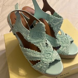 New blue wedge heels lucky brand 8.5